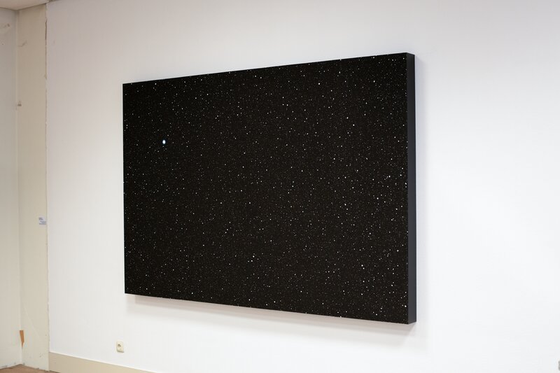 scenery image of dig deeper as installed for First Entry at Kunsthalle Offenbach