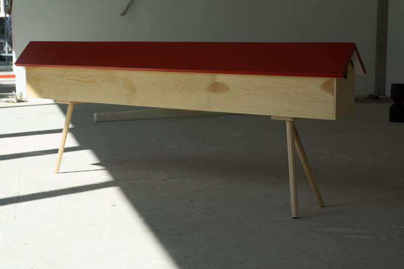 untitled birdhouse project with its feet and paint as shown for Hochschule für Gestaltung Offenbach Rundgang 2025